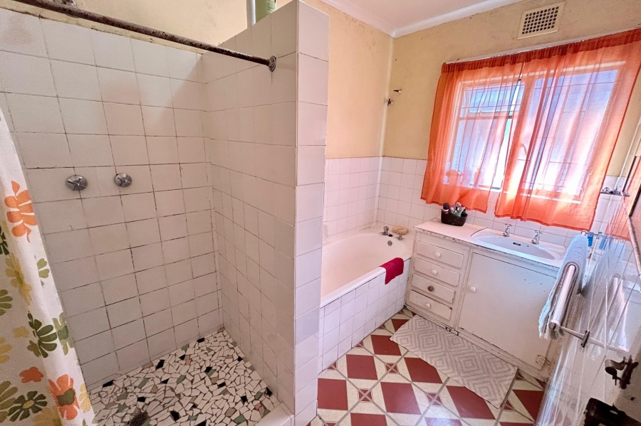4 Bedroom Property for Sale in Belmont Park Western Cape